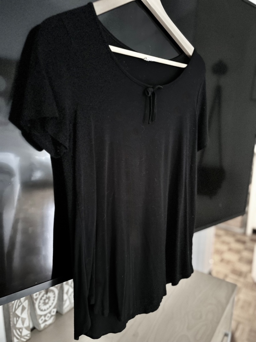 IVY ROSE Black Stretch Top with Bow M-L